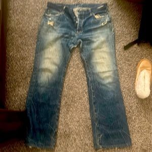 I’m selling these because I’m 6”6 and they’re not long enough for me.